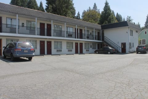 Stagecoach Motel Motel in Grass Valley