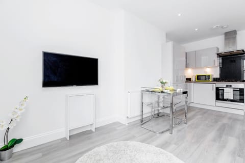 2-bed Notting Hill / Portobello Condo in City of Westminster