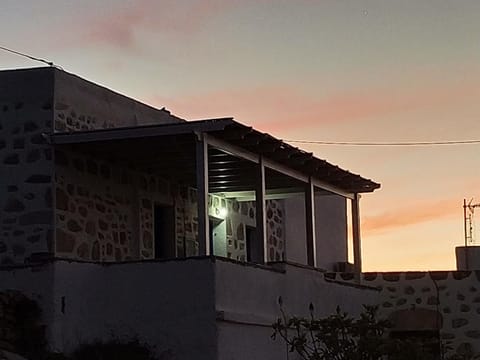 Amazing View Dream House Maison in Folegandros Municipality