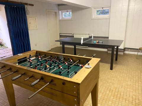 Darts, Game Room, Table tennis, Cycling