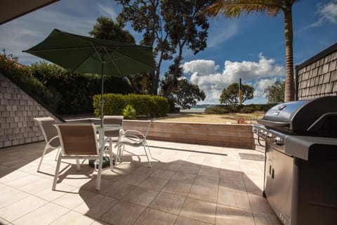 Pioneer Waterfront Apartments Apartment hotel in Paihia