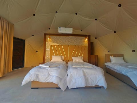 Salman Zwaidh Camp Luxury tent in Israel