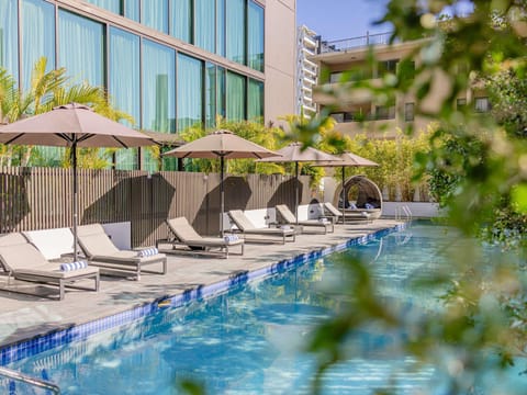 Pool view, Swimming pool