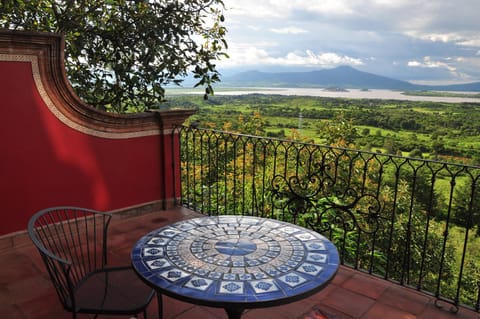 Balcony/Terrace, Lake view