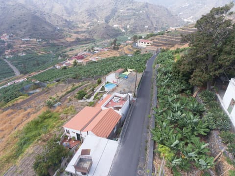 Property building, Facade/entrance, Bird's eye view