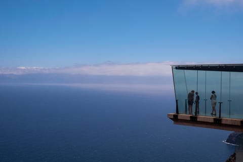 Nearby landmark, Natural landscape, Hiking, Sea view