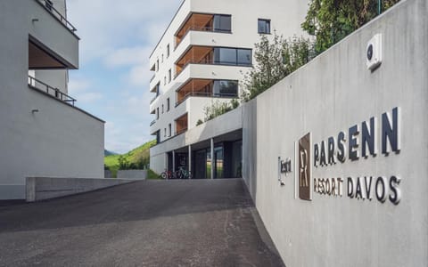 Facade/entrance, Summer, Cycling, Cycling