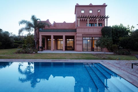 Villa de Luxe Samanah avec Piscine Privée et Golf Chalet in Marrakesh-Safi