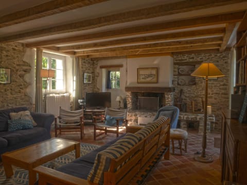 Maison en pierre proche plage, 2 maisons, animaux admis - FR-1-418-22 House in Brittany