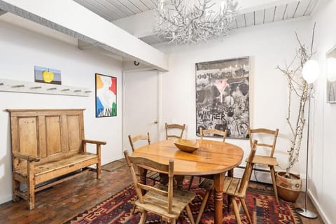 Glory Hole Unit C, Remodeled condo w/ excellent location, wood-burning fireplace & new kitchen Maison in Aspen