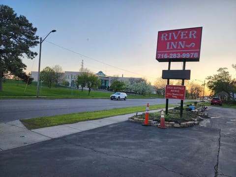 River Inn by Niagara Falls Motel in Niagara Falls