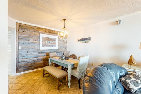 Windward Pointe Apartment in Orange Beach