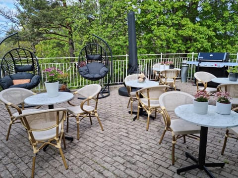 Garden view, Inner courtyard view