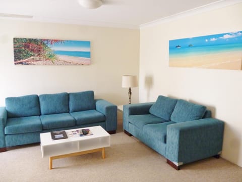 Le Lavandou Holiday Apartments Hotel flat in Gold Coast