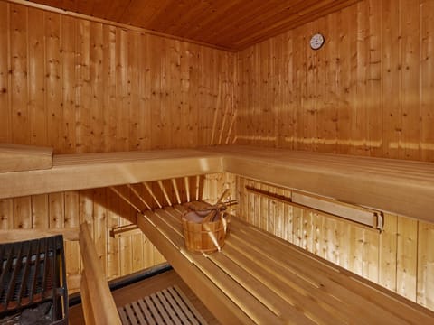 Sauna, Spa and wellness centre/facilities