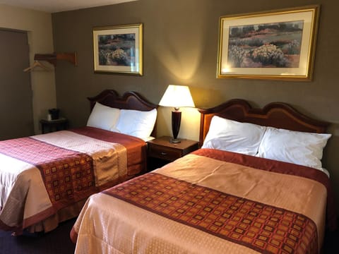 Travel Inn & Suites Flemington Hotel in Jersey Shore