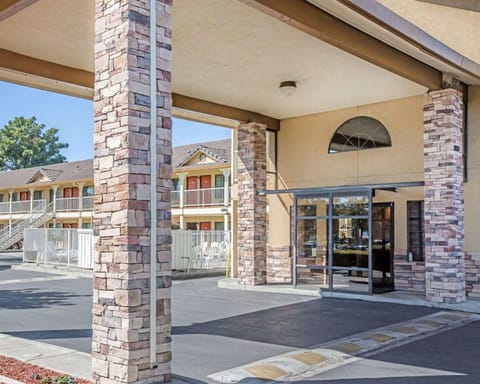 Property building, On site