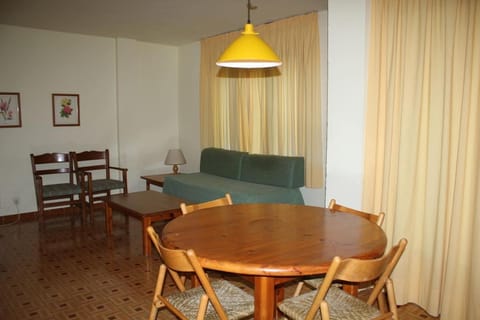 Apartamentos Pessets Adelaida Apartment in Pallars Jussà