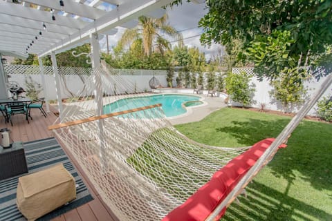 Garden, Garden view, Pool view, Swimming pool, Swimming pool, Swimming pool, hair dresser, hair dresser