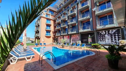 Property building, Pool view, Swimming pool