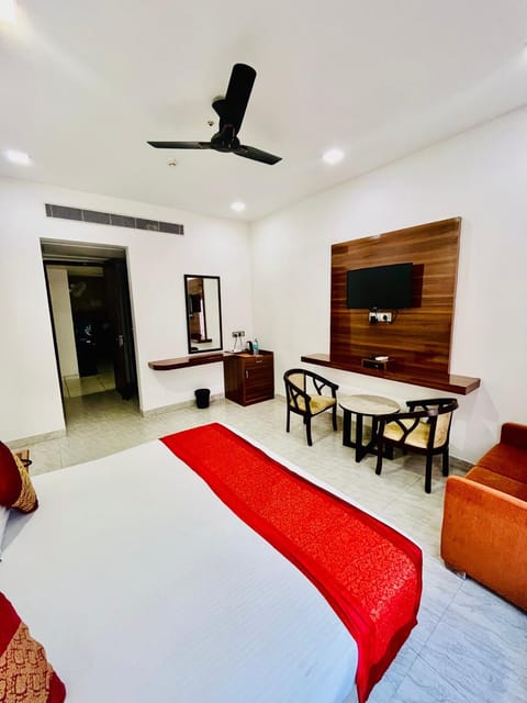 Amora Rooms Dwarka Hotel in New Delhi