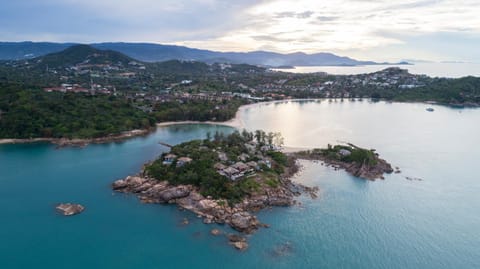 Property building, Bird's eye view, View (from property/room), Sea view