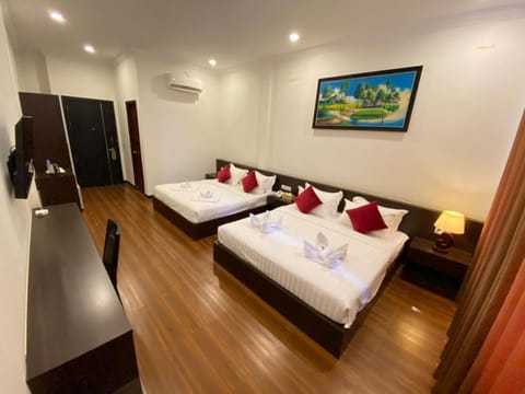 Apple Hotel Two - Near Phnom Penh Airport Hotel in Phnom Penh Province