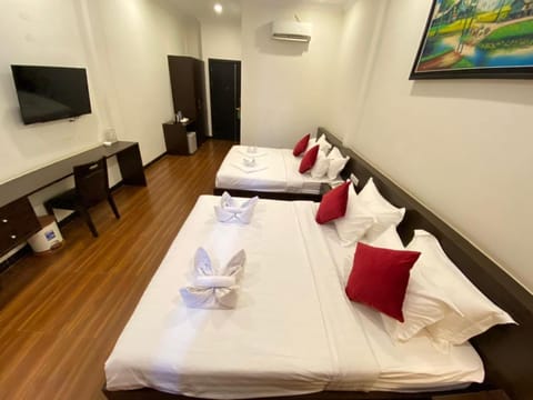 Apple Hotel Two - Near Phnom Penh Airport Hotel in Phnom Penh Province