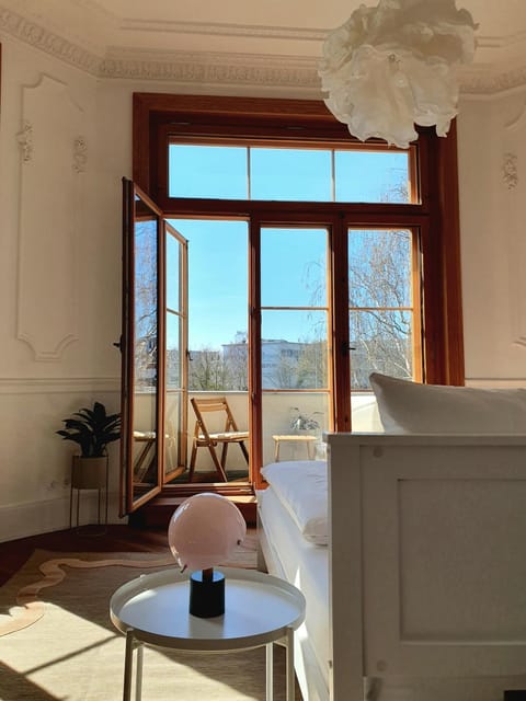 View (from property/room), City view