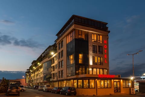 Facade/entrance, Spring, Bird's eye view, On site, Sunset