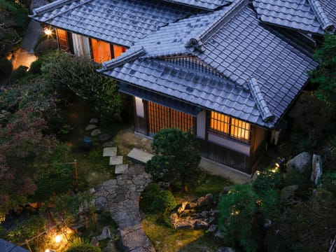 Property building, On site, Sunset, Inner courtyard view