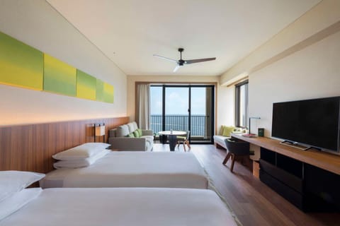 Bed, Natural landscape, TV and multimedia, Photo of the whole room, Sea view, air conditioner