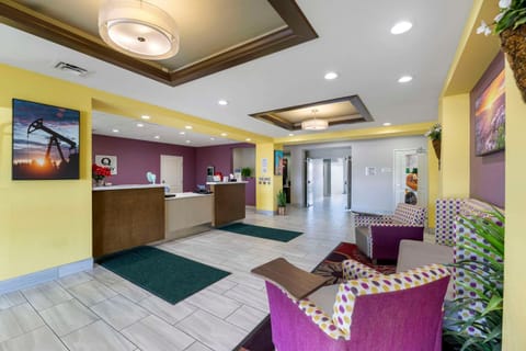 Quality Inn & Suites Carlsbad Caverns Area Hotel in Carlsbad