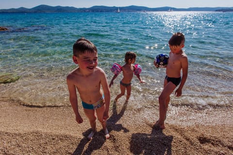 Beach, children