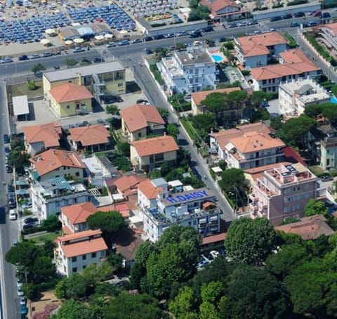 Day, Neighbourhood