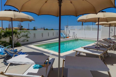 Pool view, Swimming pool