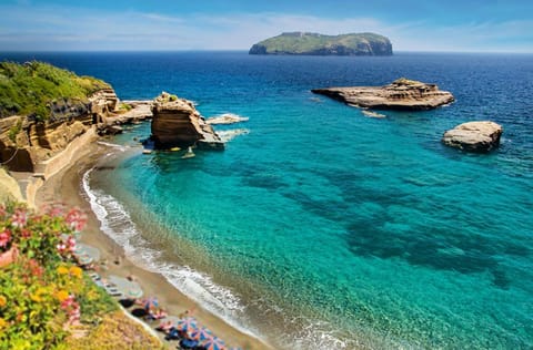 Nearby landmark, Spring, Day, Natural landscape, Beach, Mountain view, Sea view