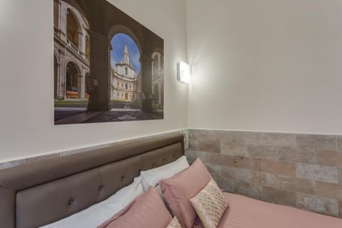 Navona Charme Suite Bed and Breakfast in Rome