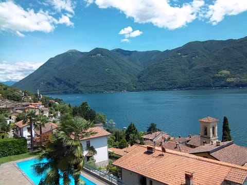 Fabulous view on the Lake House in Lugano