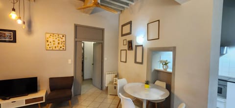 Le Barrème Apartment in Arles