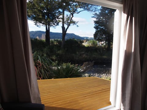 Balcony/Terrace, Garden view, Mountain view