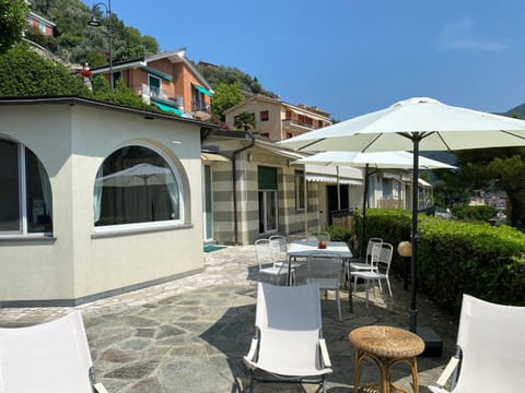 LIGURIA HOLIDAYS - Deliziosa Casetta Con Splendida Vista Mare Apartamento in Recco