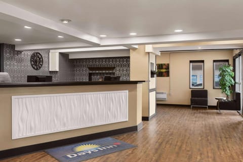 Days Inn & Suites by Wyndham Sault Ste. Marie ON Hotel in Sault Ste Marie