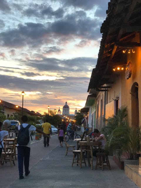 Hospedaje y Cafe Ruiz Übernachtung mit Frühstück in Granada