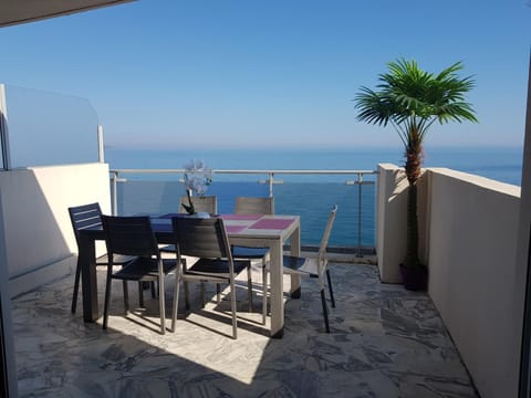 Patio, Balcony/Terrace, Sea view