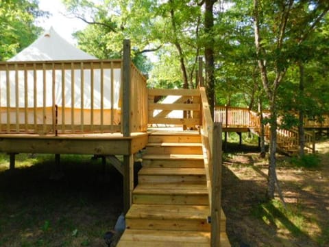 Glampin' In Style-Broken Bow Luxury tent in Oklahoma