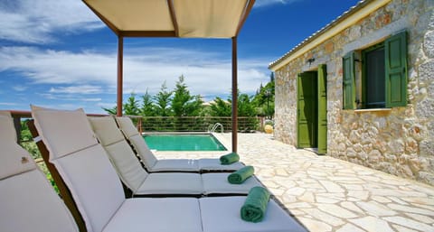 Balcony/Terrace, Swimming pool, Swimming pool