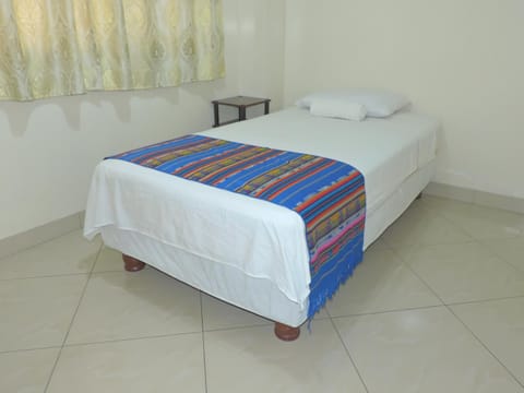 Jeshua Simmonds Inn Bed and Breakfast in Guayaquil