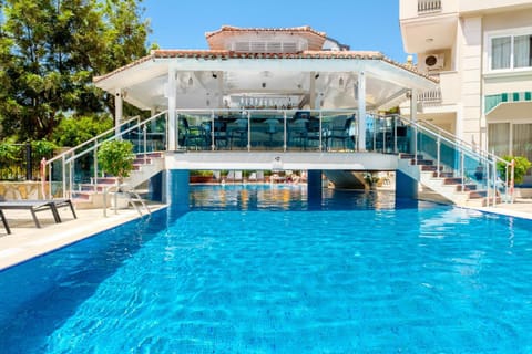 Villa Sunflower Hotel - All Inclusive Appart-hôtel in Alanya