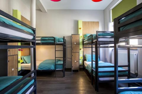 Bed, Photo of the whole room, bunk bed